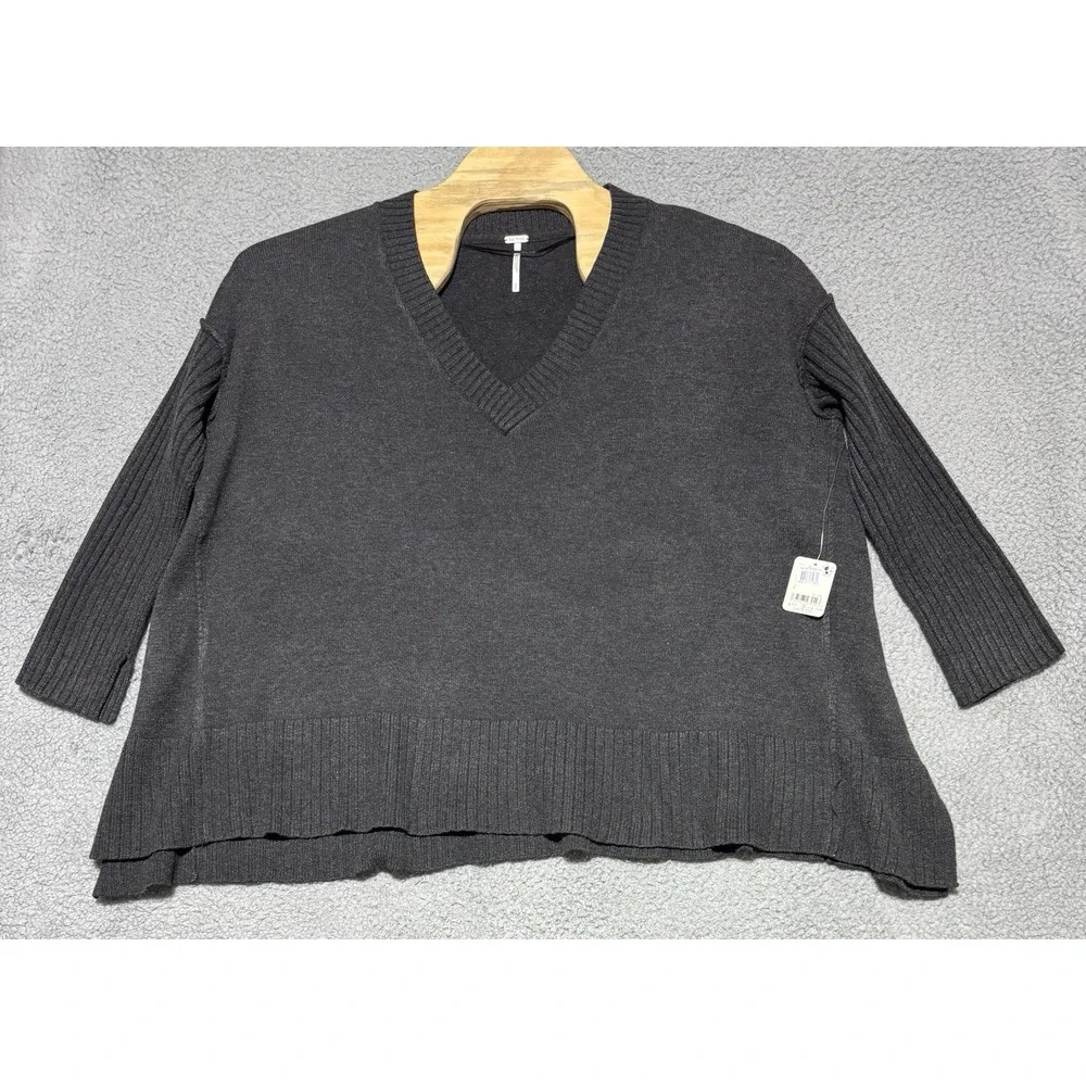 Free People V Neck Oversized Gray Sweater Womens Small Lagenlook Boho NEW